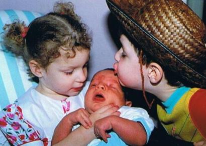 1992 Kissing Baby
