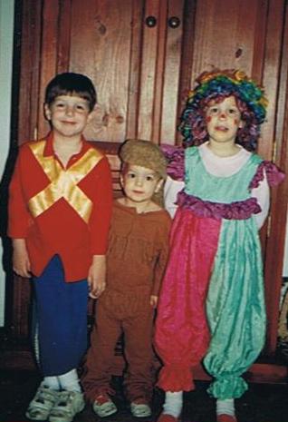 1993 - Kids in Costume