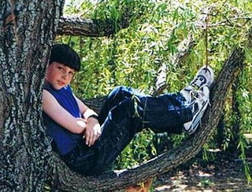 2000 - Jon in Tree