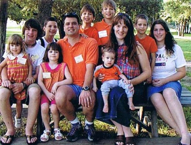 2004 Happenings - Family Camp at Crier Creek