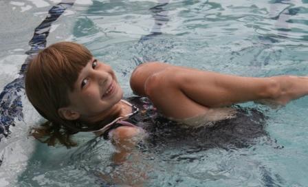 2008 - Rachel in Pool