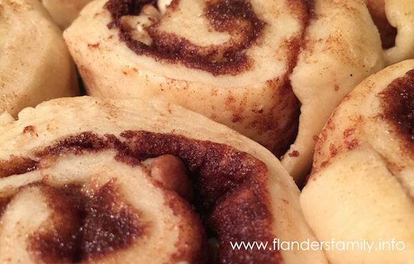 Super simple recipe for homemade cinnamon rolls from www.flandersfamily.info