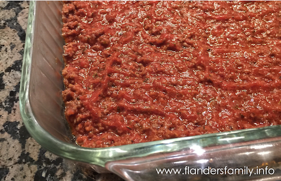 Easy 3-Cheese Lasagna with Meat Sauce 