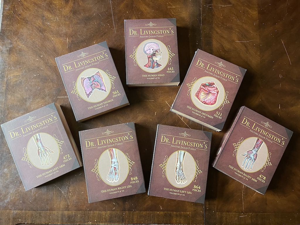 Dr. Livingston Anatomy Puzzle in 7 volumes